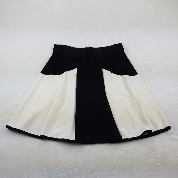 Pink Tartan Dresses & Skirts - NEW Nordstrom Pink Tartan Color Block Circle Skirt, Womens Large Black & Ivory